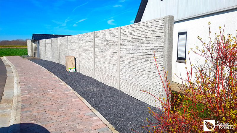 004_Cloture_en_beton_Samuel_Tonneau_amenagement_jardin_entretiens_Tournai_Peruwelz_Tourpes_Beloeil_Mons