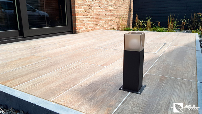 007_Amenagement_Terrasse_en_ceramique_gres_cerame_exterieur_Samuel_Tonneau_amenagement_jardin_entretiens_Tournai_Peruwelz_Tourpes_Beloeil_Mons