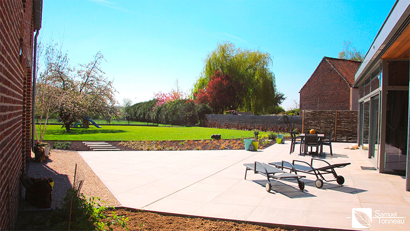 008_Amenagement_Terrasse_en_ceramique_gres_cerame_exterieur_Samuel_Tonneau_amenagement_jardin_entretiens_Tournai_Peruwelz_Tourpes_Beloeil_Mons