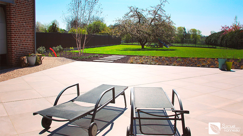 009_Amenagement_Terrasse_en_ceramique_gres_cerame_exterieur_Samuel_Tonneau_amenagement_jardin_entretiens_Tournai_Peruwelz_Tourpes_Beloeil_Mons