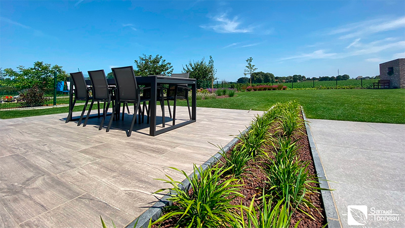 019_Amenagement_Terrasse_en_ceramique_gres_cerame_exterieur_Samuel_Tonneau_amenagement_jardin_entretiens_Tournai_Peruwelz_Tourpes_Beloeil_Mons