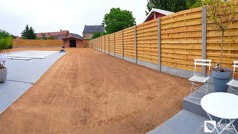001_Cloture_en_bois_Samuel_Tonneau_amenagement_jardin_entretiens_Tournai_Peruwelz_Tourpes_Beloeil_Mons