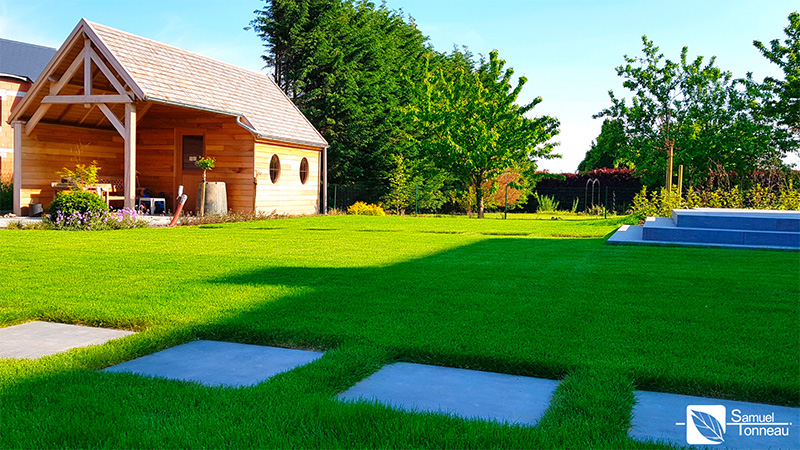 002_Entretien_Semis_pelouse_Samuel_Tonneau_amenagement_jardin_entretiens_Tournai_Peruwelz_Tourpes_Beloeil_Mons