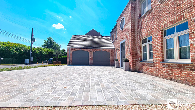 004_Amenagement_allee_de_garage_Samuel_Tonneau_amenagement_jardin_entretiens_Tournai_Peruwelz_Tourpes_Beloeil_Mons