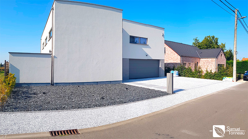 005_Amenagement_allee_de_garage_Samuel_Tonneau_amenagement_jardin_entretiens_Tournai_Peruwelz_Tourpes_Beloeil_Mons