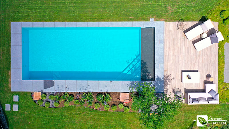 006_Piscine_placement_Samuel_Tonneau_amenagement_jardin_entretiens_Tournai_Peruwelz_Tourpes_Beloeil_Mons